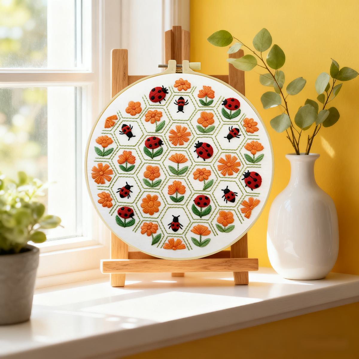 1pc 20X20CM/15X15CM 7.87/6.3in - огляд і ціна Embroidery Lady Bug