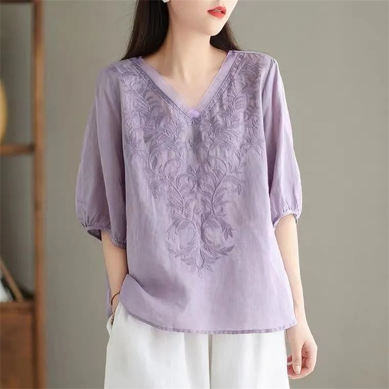 Retro Women Fashion V-neck Emb - огляд і ціна Embroidery Cotton Shirt